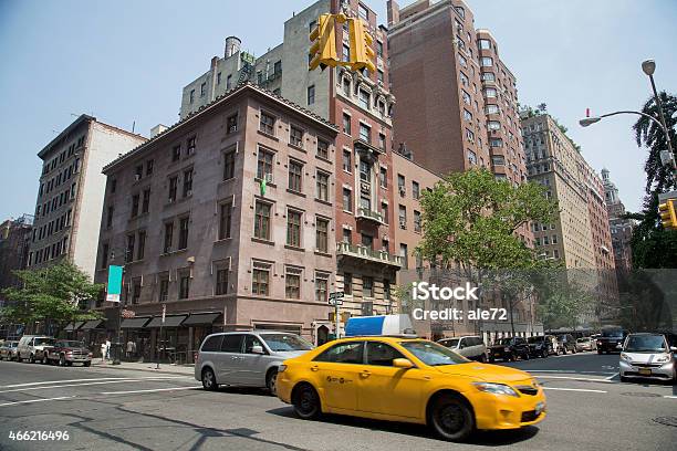 Usa New York New York Taxi Stock Photo - Download Image Now - 2015, Brooklyn - New York, Built Structure