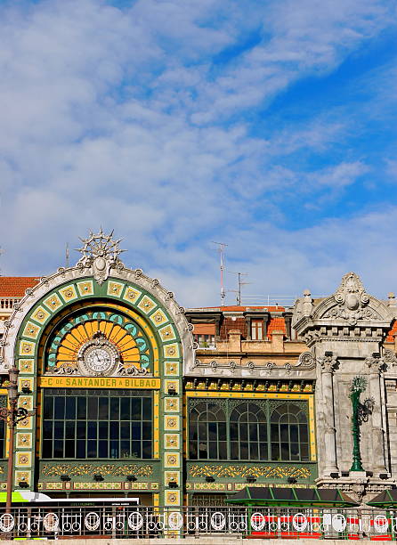 istock Colorist station-Bilbao 466222277