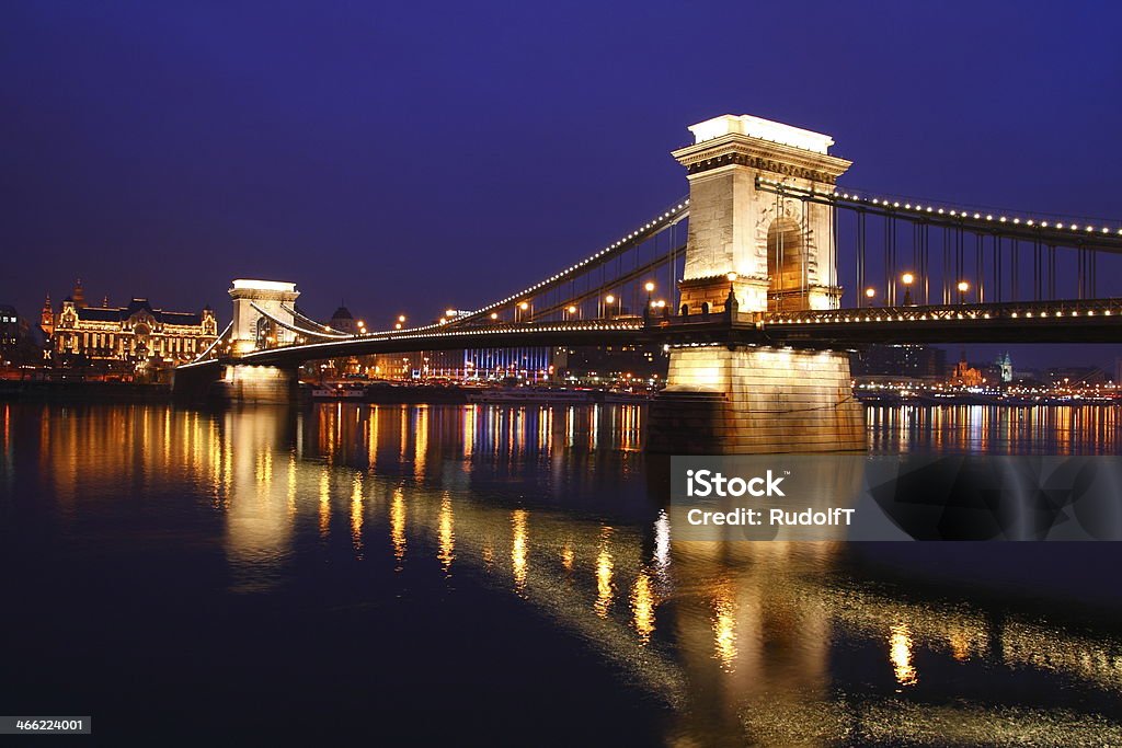 Il Ponte delle catene - Foto stock royalty-free di Architettura