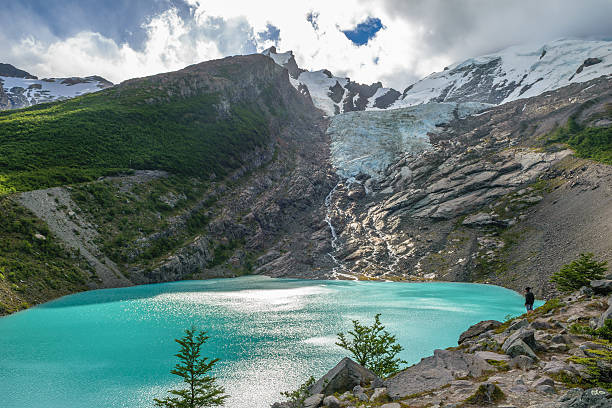 Beautiful landscape with lake & glacier Huemul in Pataginonia Argentina - El Chalten