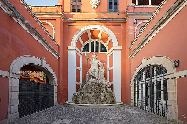 fonte no palazzo barberini - barberini - fotografias e filmes do acervo