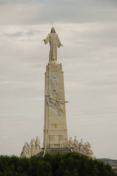 istock Sacred Heart of Jesus Monument 466274236