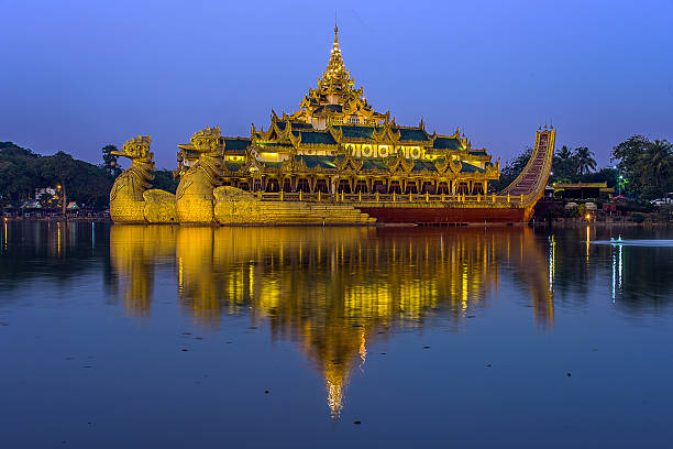 istock Lake Kandawgyi 466281636