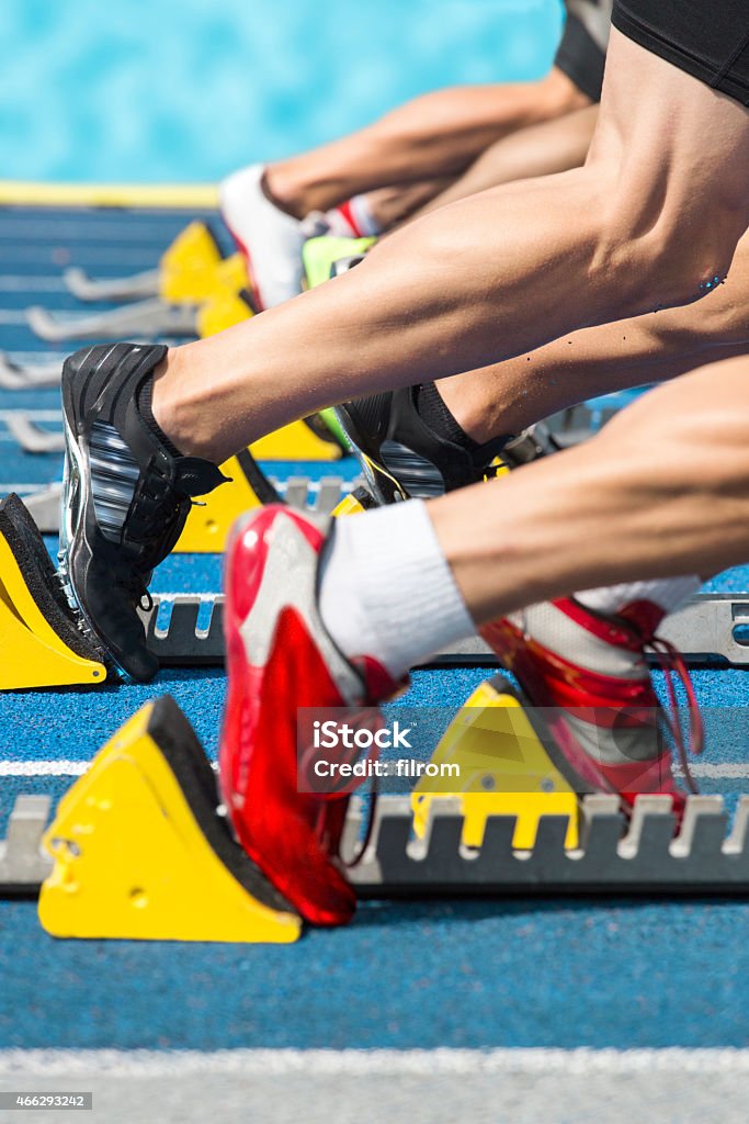 Sprint Maßnahmen starten - Lizenzfrei Leichtathletik-Startblock Stock-Foto