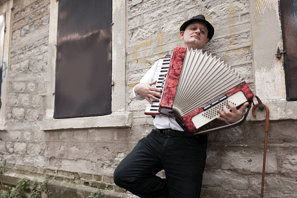 istock Street Musician 466303302