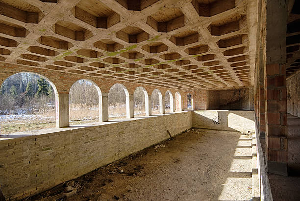 istock The abandoned swimming pool 466315774