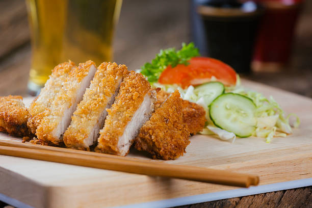 日本の食べ物豚の豚カツ - salad japanese culture japan asian culture ストックフォトと画像