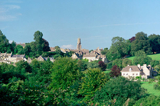istock Picturesque Cotswolds - Minchinhampton 466331405