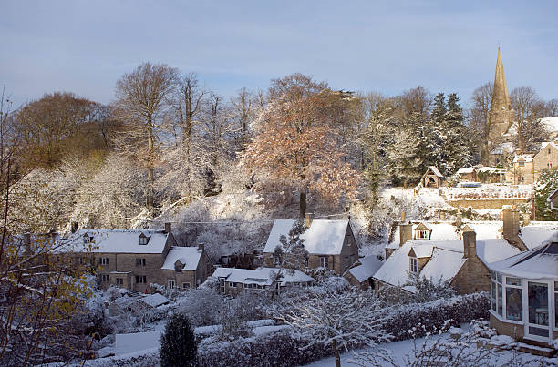 istock Picturesque Cotswolds - Bisley 466333791