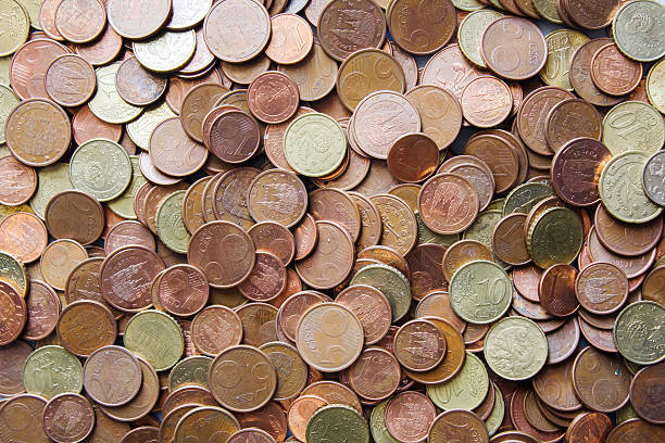 monety tle centa - european union coin european union currency euro symbol coin zdjęcia i obrazy z banku zdjęć