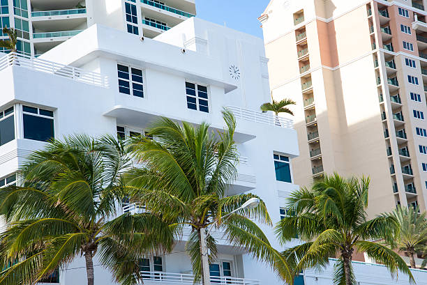 istock Fort Lauderdale palm trees art deco buildings 466382434