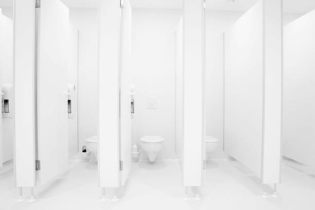 위생 공중 화장실 요실 wc - public restroom 뉴스 사진 이미지