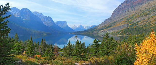 Wild Goose Island and St. Mary Lake, Glacier National Park, Montana.