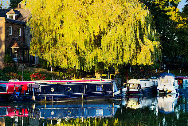 bidford - beauty in nature bidford motorboating british culture ストックフォトと画像