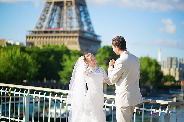 istock Just married couple in Paris near the Eiffel tower 466502428