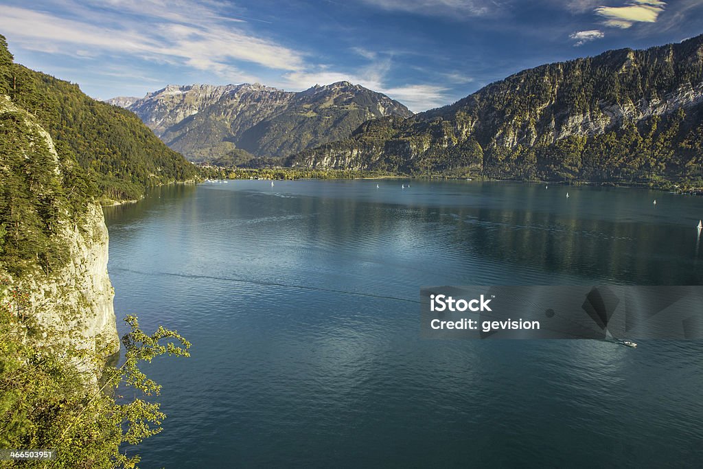 ブリエンツ湖の眺め、秋の美しい気候,Switzerland - スイスのロイヤリティフリーストックフォト