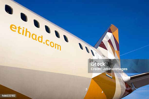 Etihad Airways Boeing 7879 Dreamliner Stock Photo - Download Image Now - Etihad Airways, 2015, Abu Dhabi