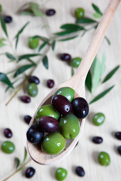 istock Green and black olives 466591497