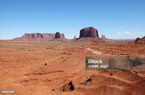 Photo libre de droit de The Mittens De John Ford Point Monument Valley banque d'images et plus d'images libres de droit de Amérique du Nord - Amérique du Nord, Aride, Arizona