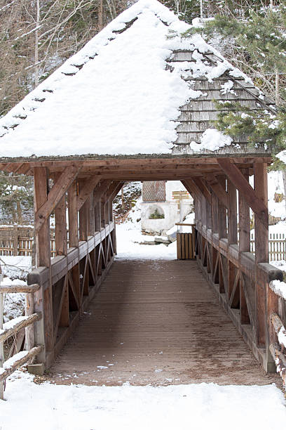 istock Wooden Bridge In Winter 466602170