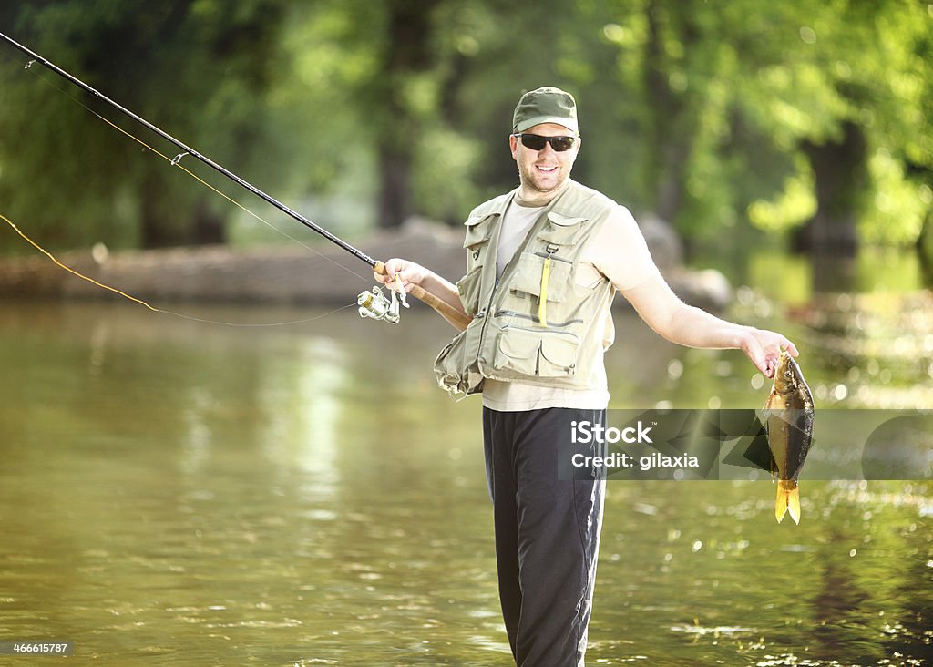 Pescador com a sua meta. - Royalty-free 30-39 Anos Foto de stock