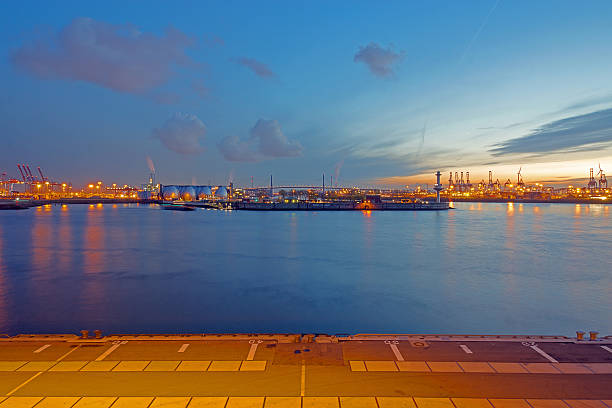 istock Industry in Hamburg's harbour 466622783