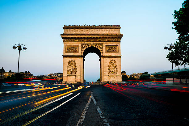 istock Arc de Triomphe at dusk with car light streaks -XXXL 466672205