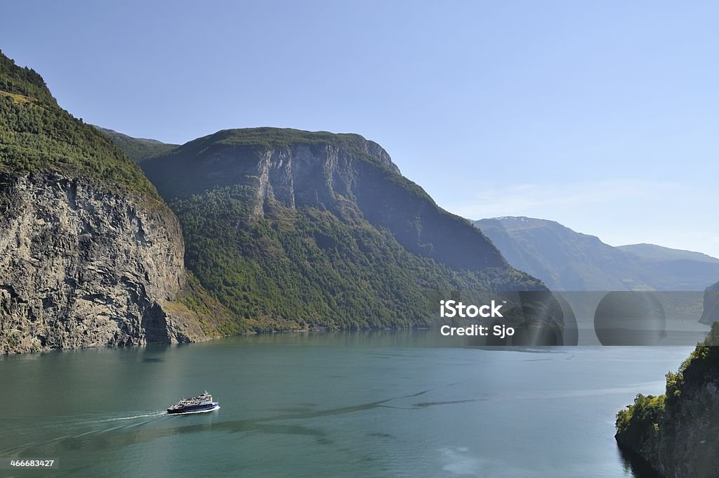 Aurlandsfjord vista - Foto de stock de Agua libre de derechos