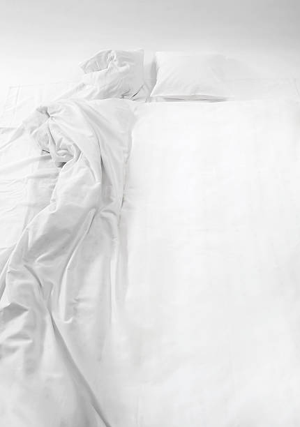 istock One side of the bed wrinkled 466705220