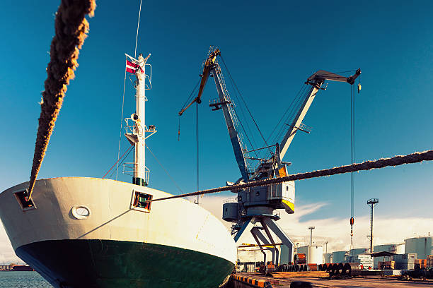istock Loading and unloading of the ship in the port 466719998