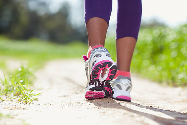 athlete running. - woman foot stockfoto's en -beelden