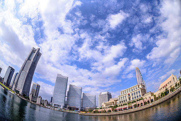 yokohama minato mirai 21 - landmark tower tokyo prefecture japan asia foto e immagini stock