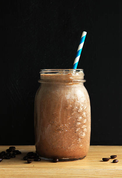 kawa czekolada smoothie - drink cold gourmet dessert zdjęcia i obrazy z banku zdjęć