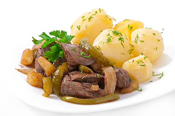 istock Fried chicken liver with apples, sweet pepper and onions 466832317