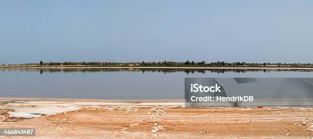 ピンクの湖にセネガルxxl - アフリカのストックフォトや画像を多数ご用意 - アフリカ, セネガル, ラリーカーレース