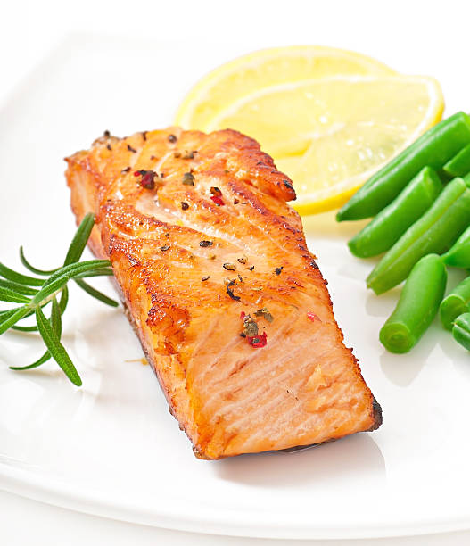 istock Grilled salmon and green beans 466849241