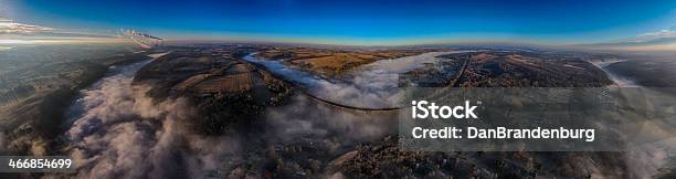 Nebbia Valle Di Fiume Di Coperto - Fotografie stock e altre immagini di Kentucky - Kentucky, Lexington - Kentucky, Acqua