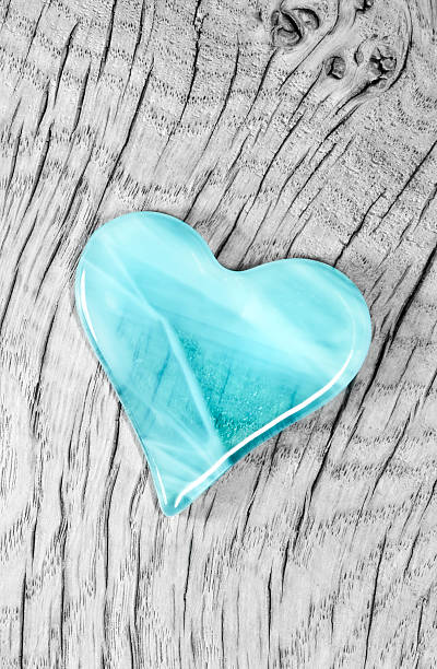 istock Cyan Glass Heart 466882368