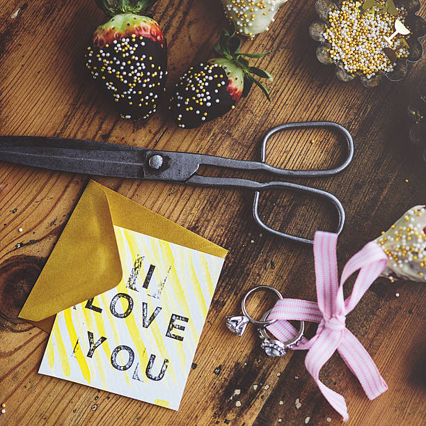 istock Valentines love arrangement 466892793