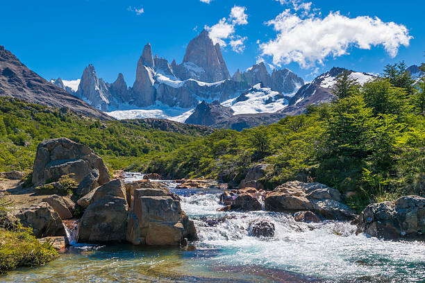 Flowing water at Mount Fitz Roy in Patagonia Argentina wonderful landscape with Mount Fitz Roy from Poincenot camp in Los Glaciares National Park - El Chalten fitzroy range stock pictures, royalty-free photos & images
