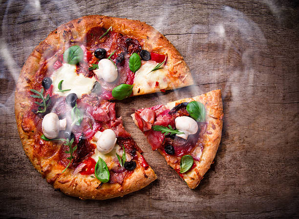 istock Delicious italian pizza 466918289