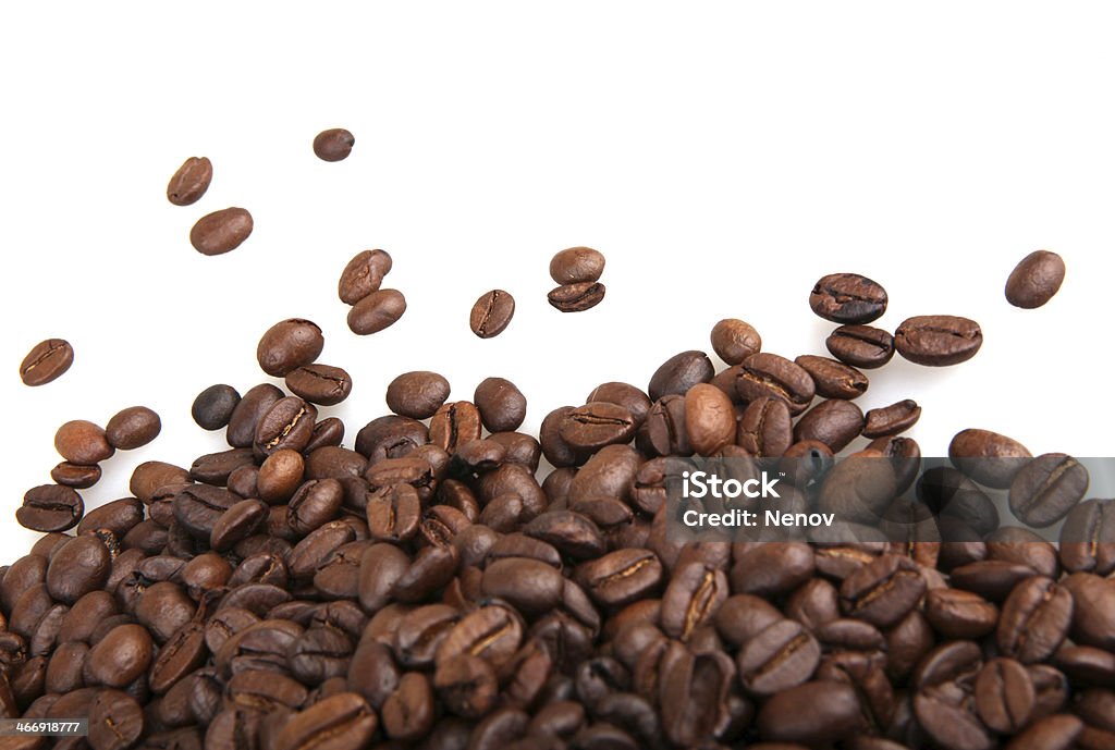 Chicchi di caffè - Foto stock royalty-free di Arrosto - Cibo cotto