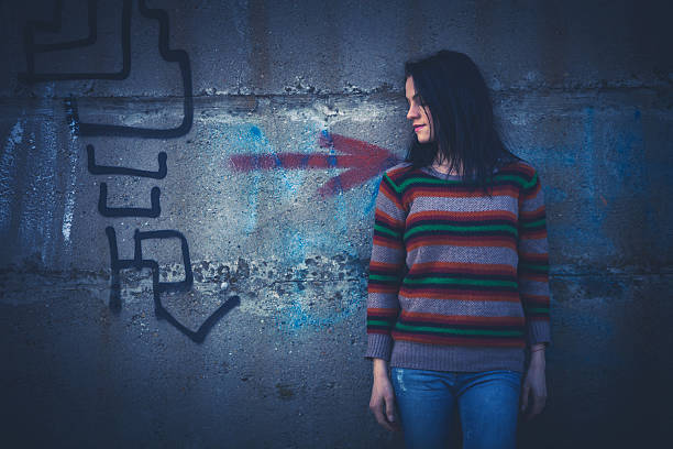 istock urban girl 466935429
