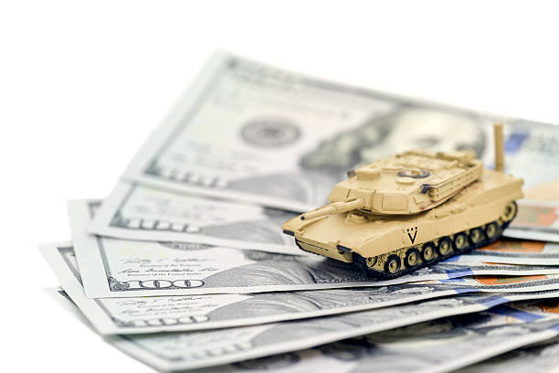 tank pieniądze - military us military tank land vehicle zdjęcia i obrazy z banku zdjęć