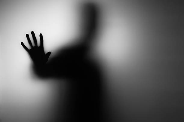 fantasmas de mano - shadow focus on shadow people men fotografías e imágenes de stock
