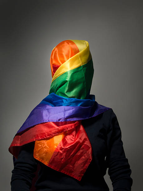 gay muçulmana - editorial vertical homosexual people imagens e fotografias de stock