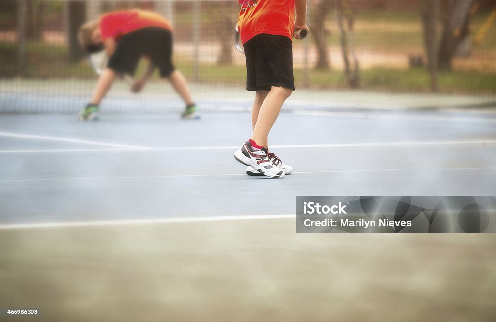 Giocatori di tennis - Foto stock royalty-free di Abbigliamento sportivo