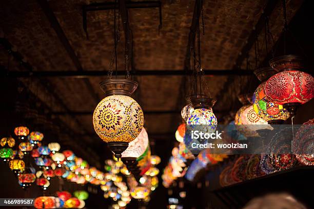 Türkische Lampen Hängen Bunte Mosaik Stockfoto und mehr Bilder von Feiern - Feiern, Basar - Markt, Beleuchtet