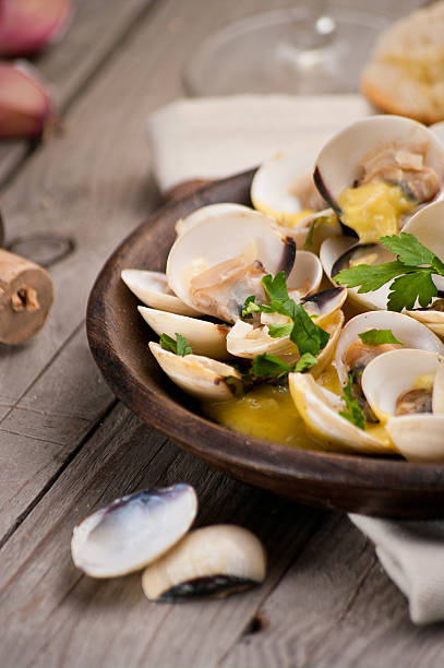 istock Fresh Cockle clams (Venus, Meretrix) with wine sauce. Portuguese 466996834