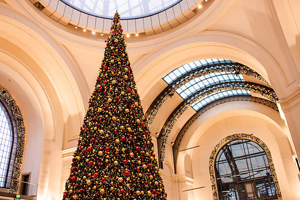 istock decorated, gigantic Christmas tree in a hall 467003312